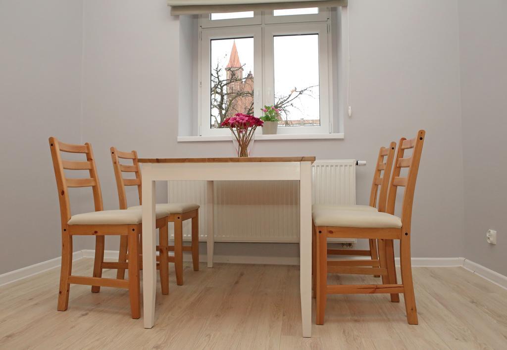 Apartamenty W Sercu Chelmna Chelmno  Phòng bức ảnh